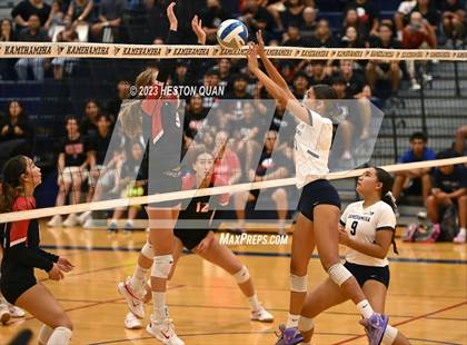 Thumbnail 1 in 'Iolani @ Kamehameha Kapalama photogallery.