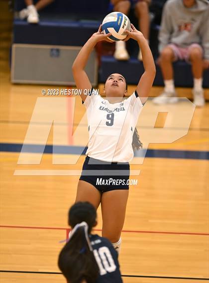Thumbnail 1 in 'Iolani @ Kamehameha Kapalama photogallery.
