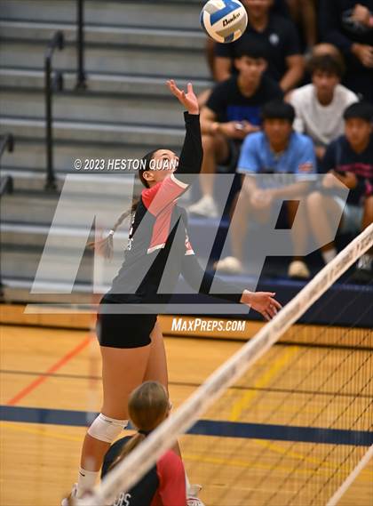 Thumbnail 1 in 'Iolani @ Kamehameha Kapalama photogallery.