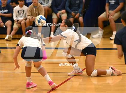 Thumbnail 1 in 'Iolani @ Kamehameha Kapalama photogallery.
