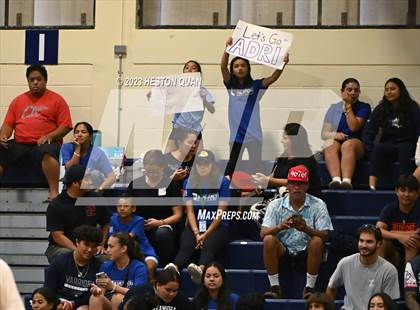 Thumbnail 3 in 'Iolani @ Kamehameha Kapalama photogallery.