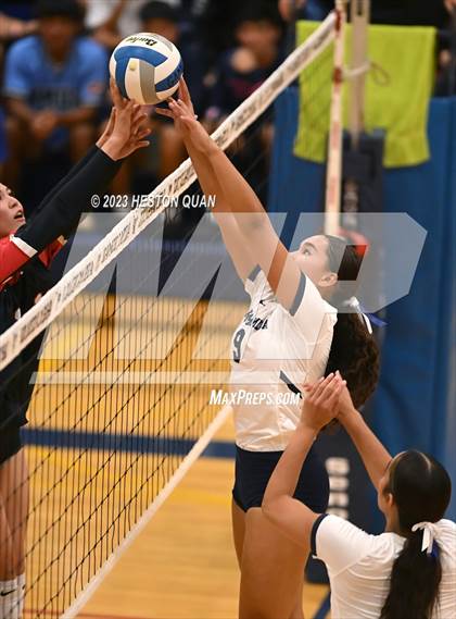 Thumbnail 2 in 'Iolani @ Kamehameha Kapalama photogallery.