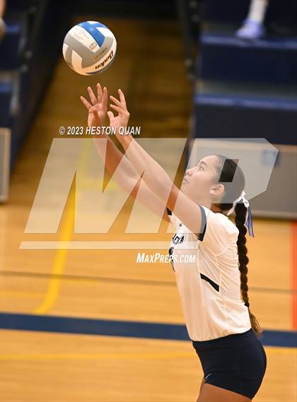 Thumbnail 1 in 'Iolani @ Kamehameha Kapalama photogallery.