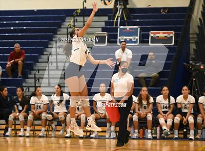 Thumbnail 1 in 'Iolani @ Kamehameha Kapalama photogallery.