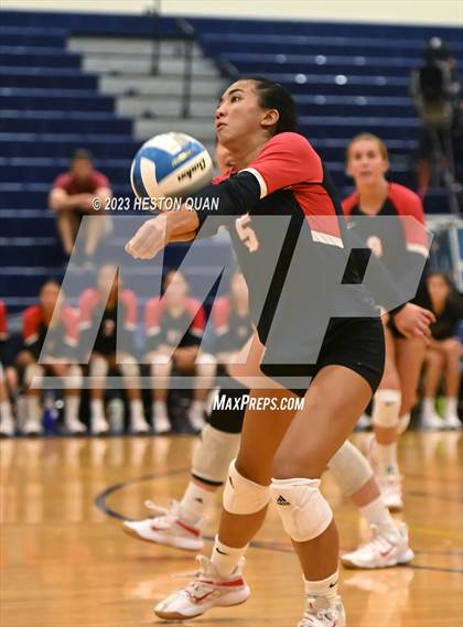 Thumbnail 2 in 'Iolani @ Kamehameha Kapalama photogallery.