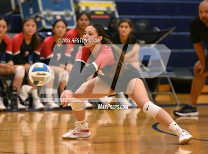 Thumbnail 3 in 'Iolani @ Kamehameha Kapalama photogallery.