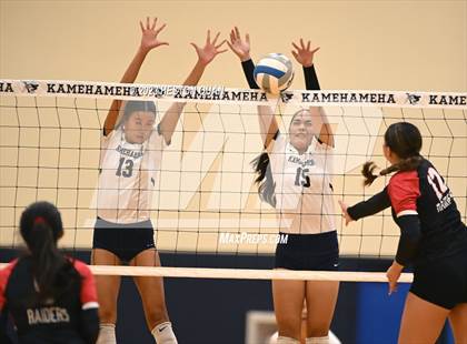 Thumbnail 2 in 'Iolani @ Kamehameha Kapalama photogallery.