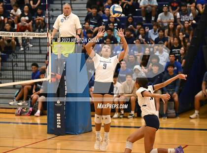 Thumbnail 3 in 'Iolani @ Kamehameha Kapalama photogallery.