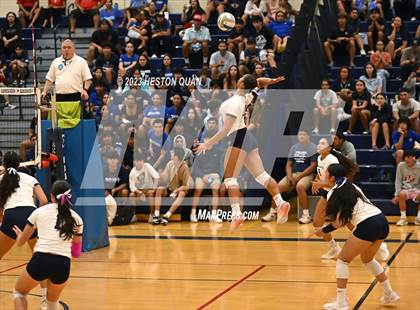 Thumbnail 2 in 'Iolani @ Kamehameha Kapalama photogallery.