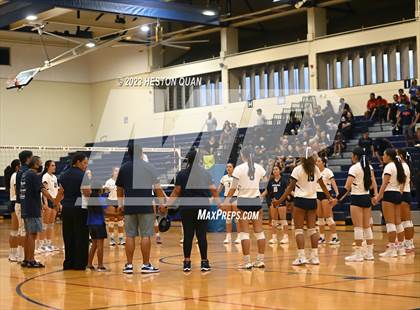 Thumbnail 2 in 'Iolani @ Kamehameha Kapalama photogallery.
