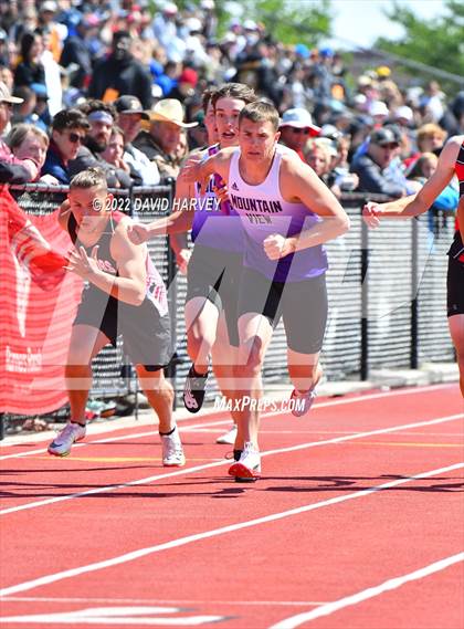 Thumbnail 3 in Boys Semi Final Track photogallery.