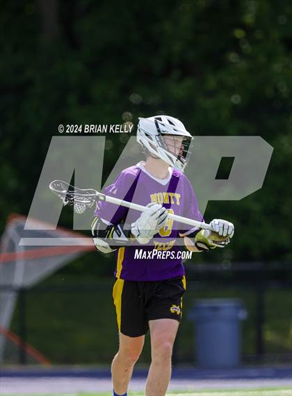 Thumbnail 2 in Archbishop Williams vs Montachusett RVT (MIAA Division 3 Preliminary Round) photogallery.