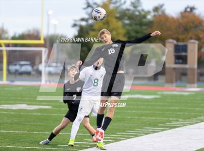 Thumbnail 3 in Covenant Christian vs. Fort Wayne Blackhawk Christian (IHSAA Class 1A Semi-State Championship) photogallery.