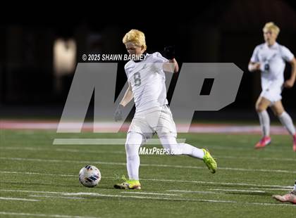 Thumbnail 3 in Covenant Christian vs. Fort Wayne Blackhawk Christian (IHSAA Class 1A Semi-State Championship) photogallery.