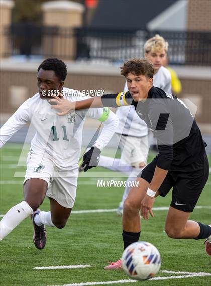 Thumbnail 3 in Covenant Christian vs. Fort Wayne Blackhawk Christian (IHSAA Class 1A Semi-State Championship) photogallery.