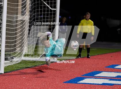 Thumbnail 3 in Covenant Christian vs. Fort Wayne Blackhawk Christian (IHSAA Class 1A Semi-State Championship) photogallery.