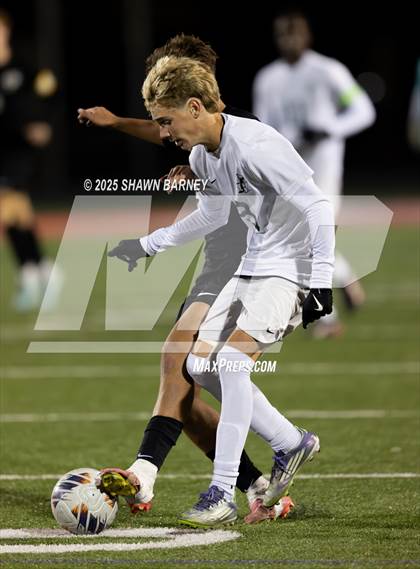 Thumbnail 2 in Covenant Christian vs. Fort Wayne Blackhawk Christian (IHSAA Class 1A Semi-State Championship) photogallery.