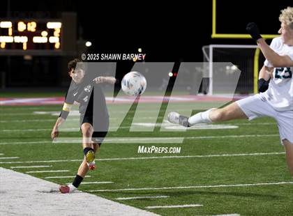 Thumbnail 1 in Covenant Christian vs. Fort Wayne Blackhawk Christian (IHSAA Class 1A Semi-State Championship) photogallery.