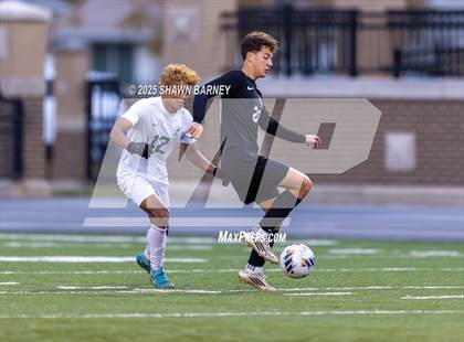 Thumbnail 2 in Covenant Christian vs. Fort Wayne Blackhawk Christian (IHSAA Class 1A Semi-State Championship) photogallery.