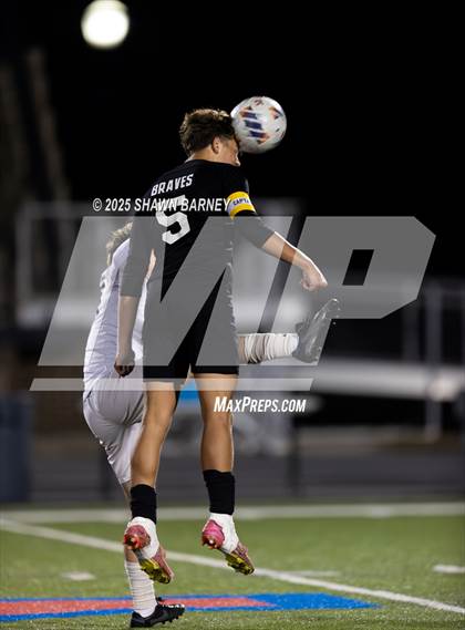 Thumbnail 2 in Covenant Christian vs. Fort Wayne Blackhawk Christian (IHSAA Class 1A Semi-State Championship) photogallery.