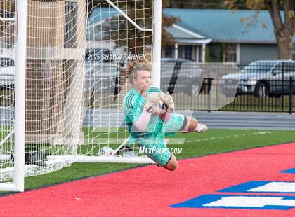 Thumbnail 1 in Covenant Christian vs. Fort Wayne Blackhawk Christian (IHSAA Class 1A Semi-State Championship) photogallery.