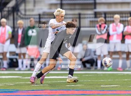Thumbnail 3 in Covenant Christian vs. Fort Wayne Blackhawk Christian (IHSAA Class 1A Semi-State Championship) photogallery.