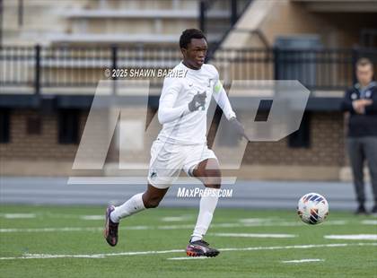 Thumbnail 1 in Covenant Christian vs. Fort Wayne Blackhawk Christian (IHSAA Class 1A Semi-State Championship) photogallery.