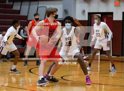 Thumbnail 3 in Edwardsville @ Belleville West photogallery.