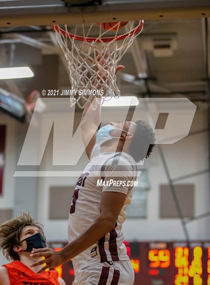 Thumbnail 1 in Edwardsville @ Belleville West photogallery.