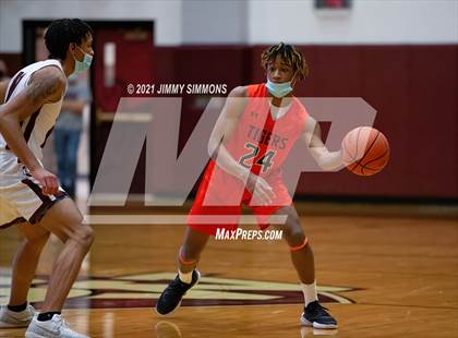 Thumbnail 1 in Edwardsville @ Belleville West photogallery.