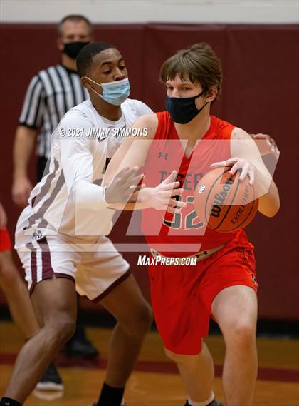 Thumbnail 2 in Edwardsville @ Belleville West photogallery.
