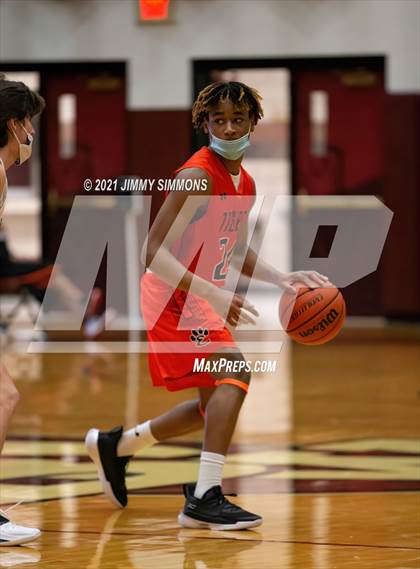 Thumbnail 2 in Edwardsville @ Belleville West photogallery.