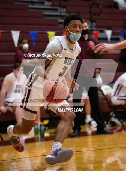 Thumbnail 2 in Edwardsville @ Belleville West photogallery.