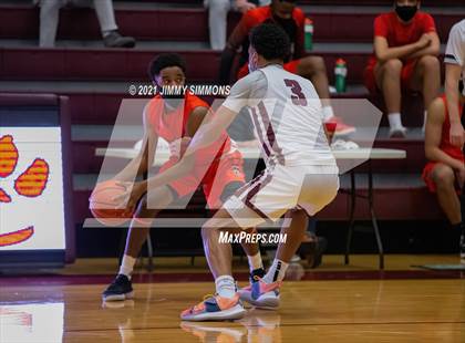 Thumbnail 2 in Edwardsville @ Belleville West photogallery.