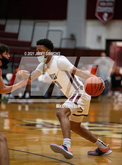 Thumbnail 2 in Edwardsville @ Belleville West photogallery.