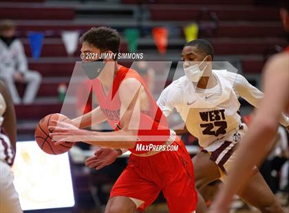 Thumbnail 3 in Edwardsville @ Belleville West photogallery.