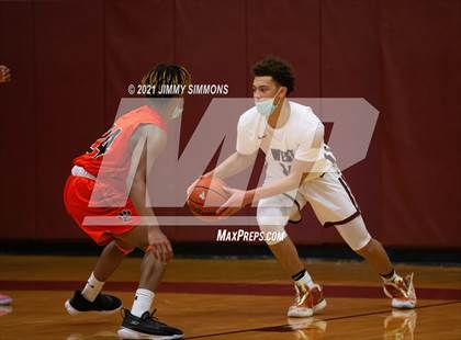 Thumbnail 2 in Edwardsville @ Belleville West photogallery.