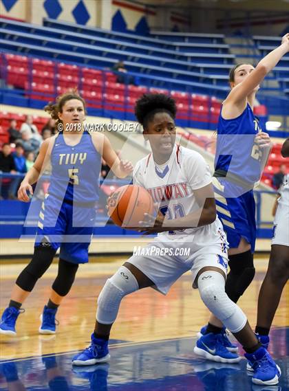 Thumbnail 2 in Midway vs. Tivy (MT Rice Championship) photogallery.