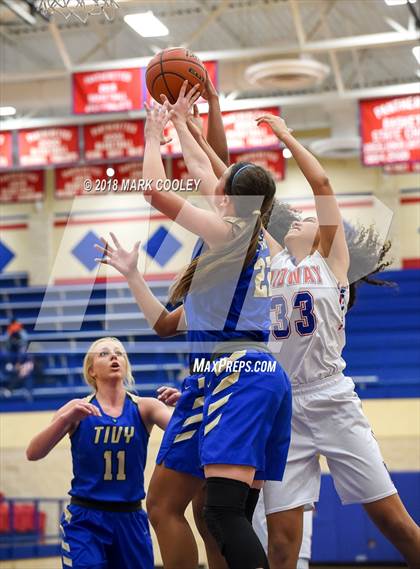 Thumbnail 3 in Midway vs. Tivy (MT Rice Championship) photogallery.