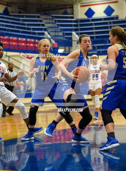Thumbnail 2 in Midway vs. Tivy (MT Rice Championship) photogallery.