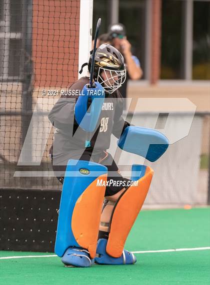 Thumbnail 1 in Kellam vs. Maury photogallery.