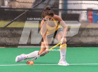 Thumbnail 1 in Kellam vs. Maury photogallery.