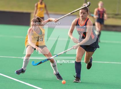 Thumbnail 3 in Kellam vs. Maury photogallery.