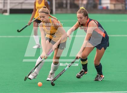 Thumbnail 1 in Kellam vs. Maury photogallery.