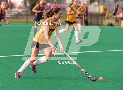 Thumbnail 2 in Kellam vs. Maury photogallery.
