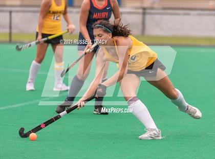 Thumbnail 1 in Kellam vs. Maury photogallery.