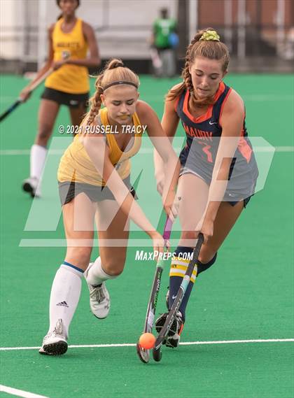 Thumbnail 2 in Kellam vs. Maury photogallery.