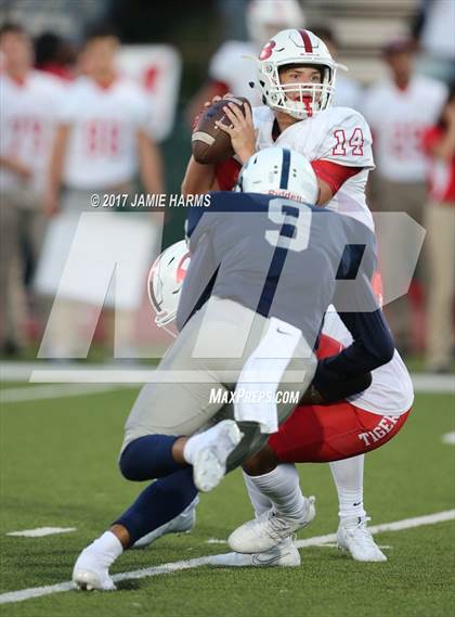 Thumbnail 3 in Belton @ Stony Point photogallery.