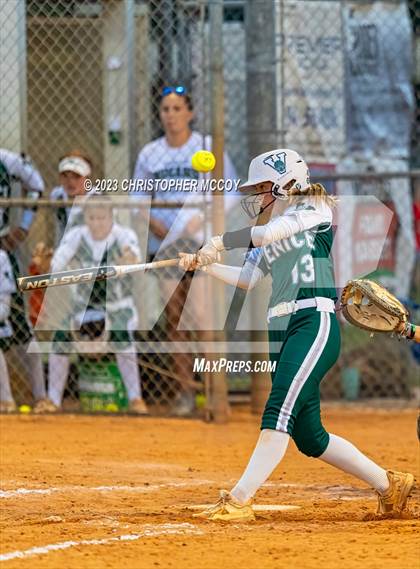 Thumbnail 3 in Lakewood Ranch vs. Venice (FHSAA 7A District 8 Semifinal) photogallery.