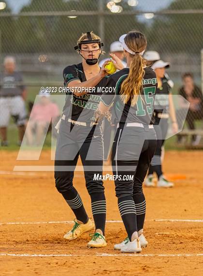 Thumbnail 3 in Lakewood Ranch vs. Venice (FHSAA 7A District 8 Semifinal) photogallery.